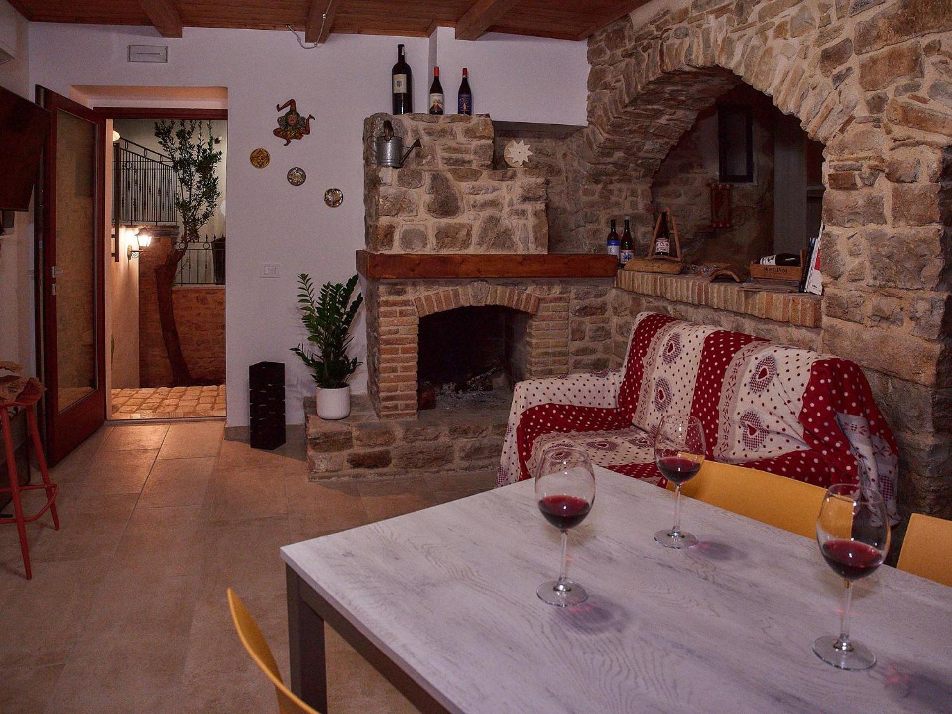 Il Cortiletto Del Borgo Bed & Breakfast Pietra Montecorvino Exterior foto